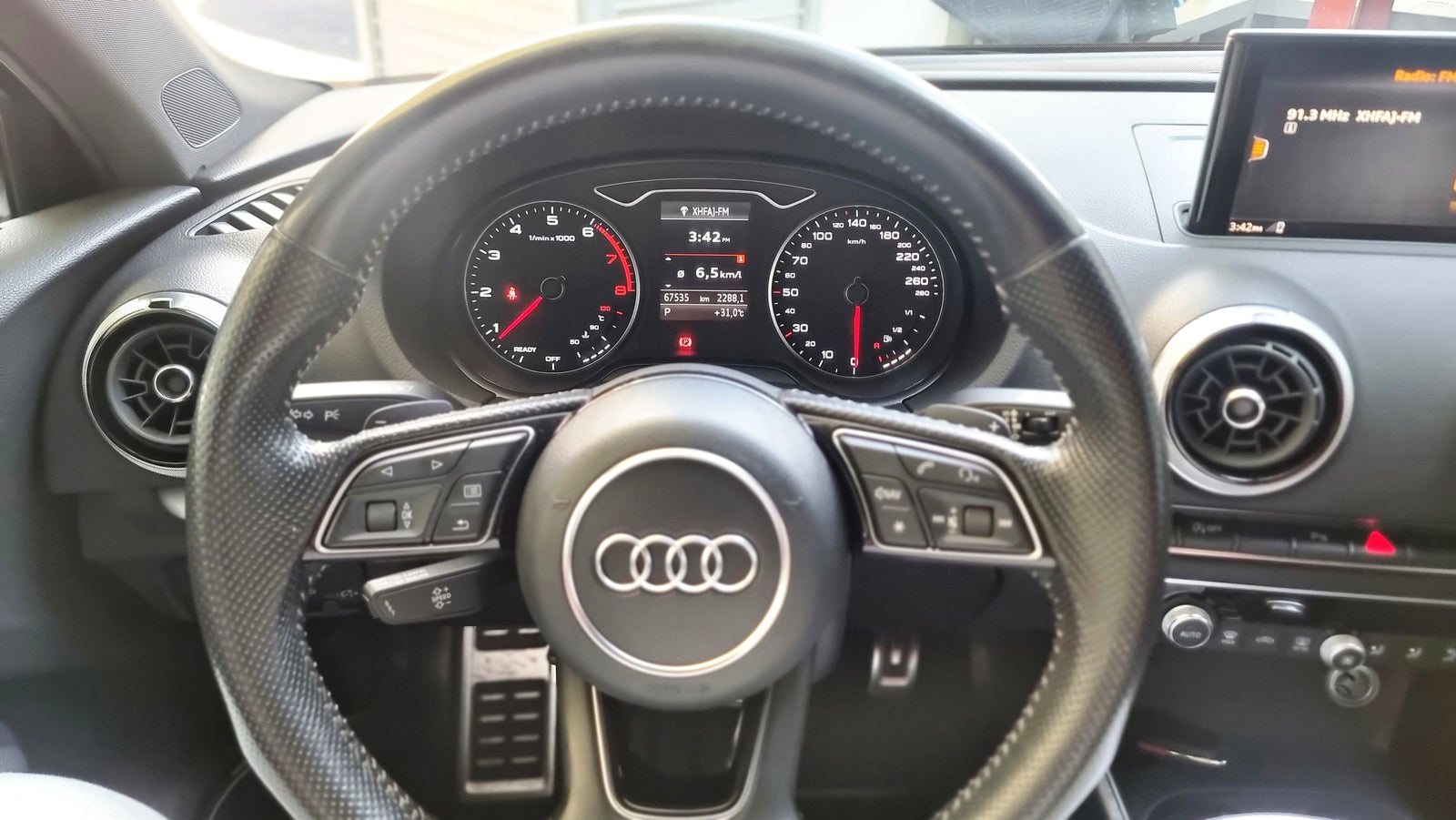 2018 – Audi A3 S Line Sedán TA