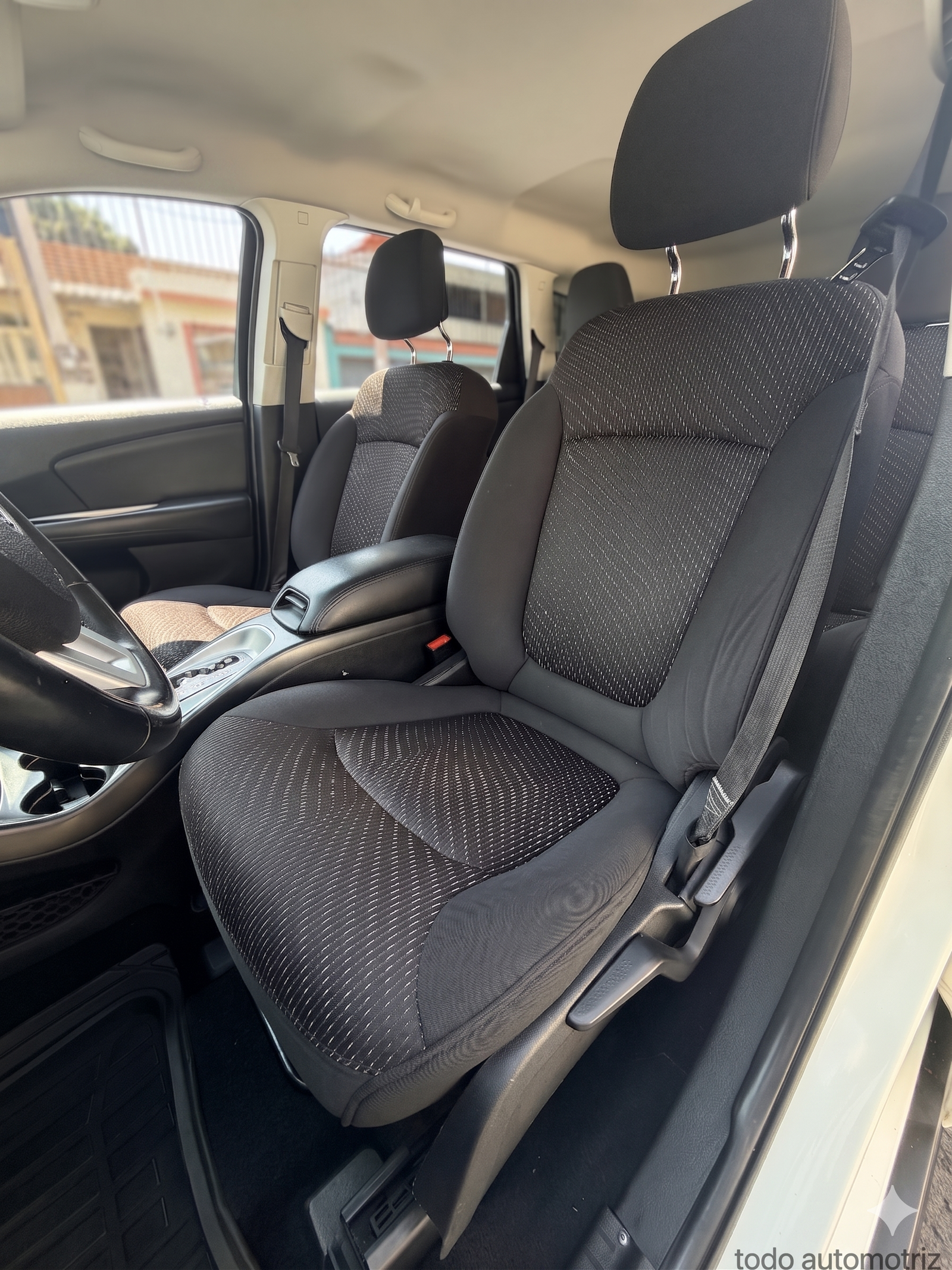 2015 - DODGE JOURNEY S SUV TA