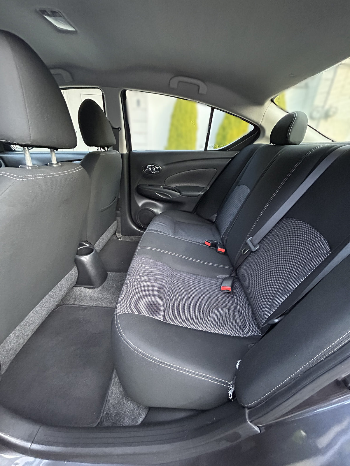 Nissan Versa Advance MT - 2019