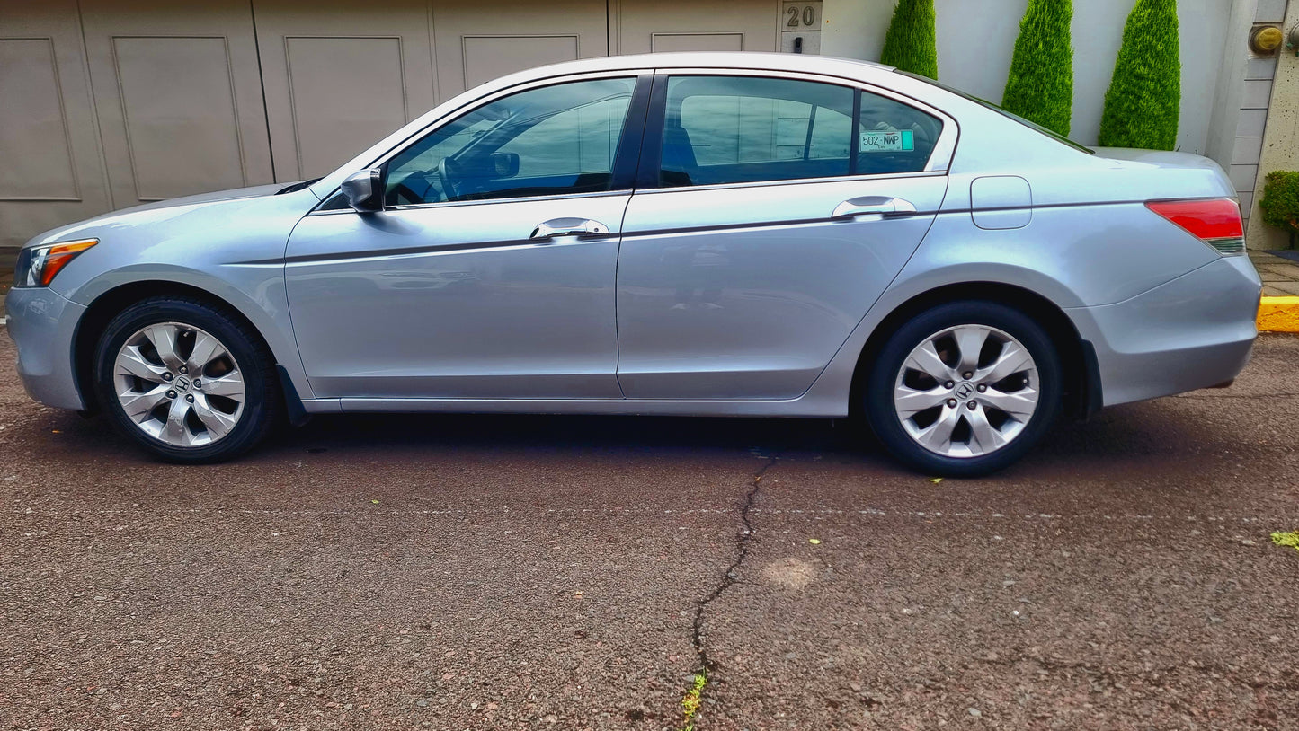 Honda Accord EX V6 2010