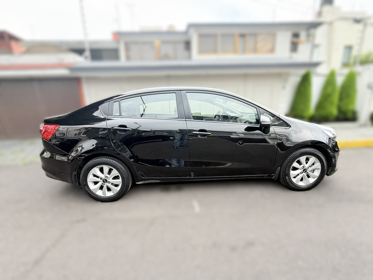 KIA RIO EXPACK MT - 2017
