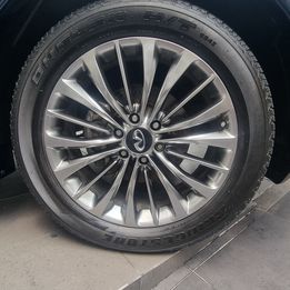 Infiniti QX80 Luxury 2021