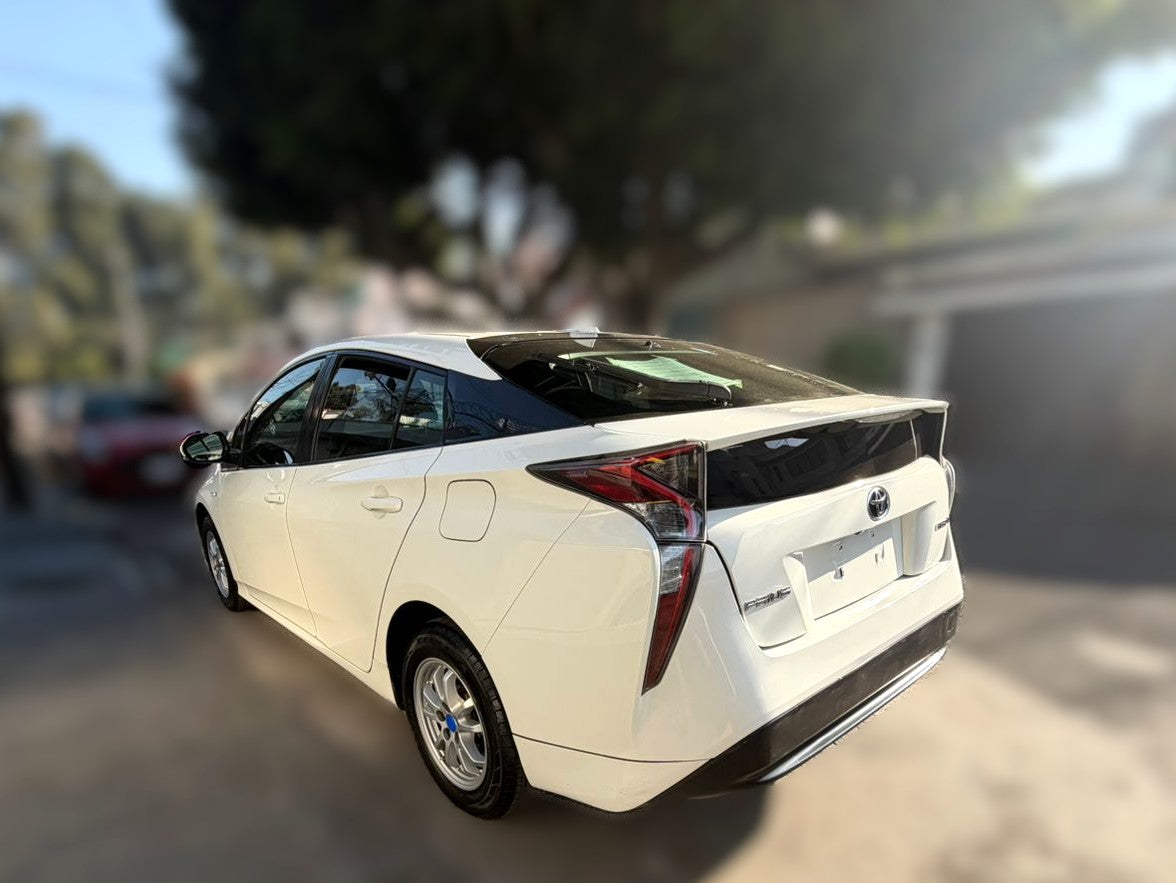 Toyota Prius Base Hybrid - 2017