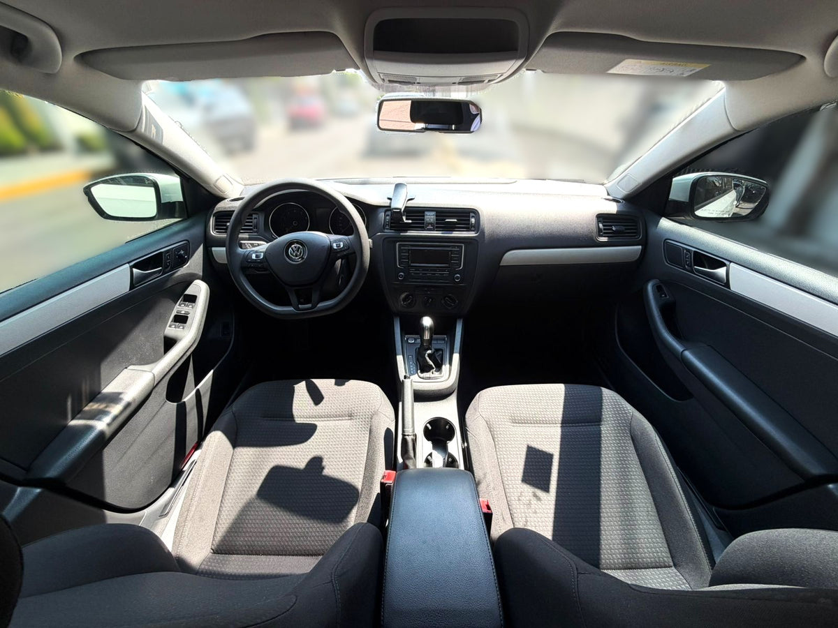 Volkswagen Jetta Trendline - 2018