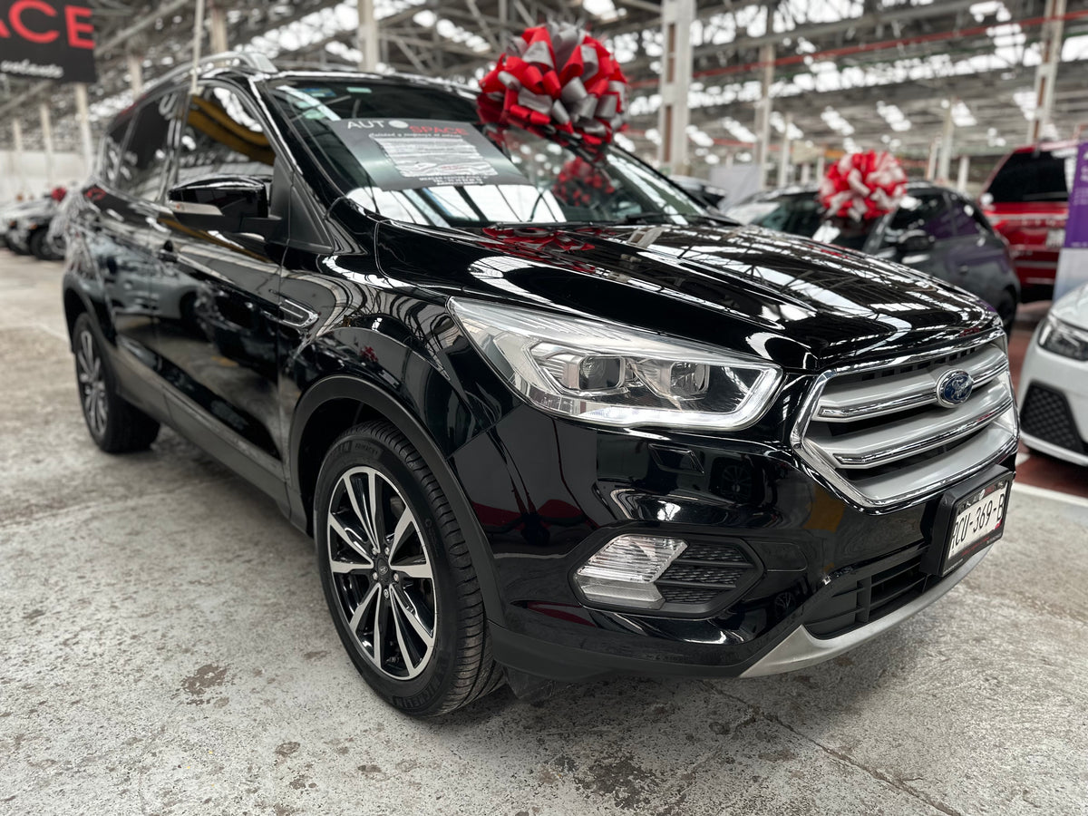 2019 FORD ESCAPE TITANIUM ECOBOOST T/A