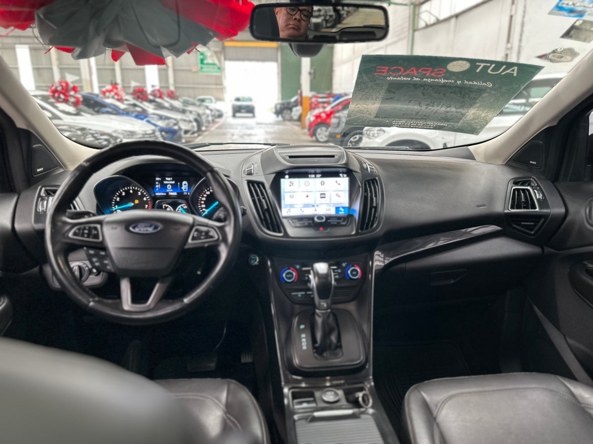 2019 FORD ESCAPE TITANIUM ECOBOOST T/A