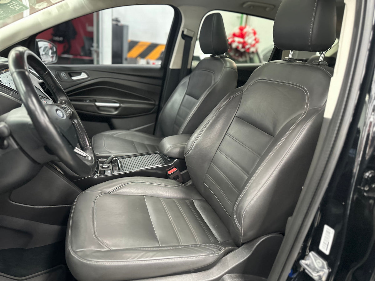 2019 FORD ESCAPE TITANIUM ECOBOOST T/A