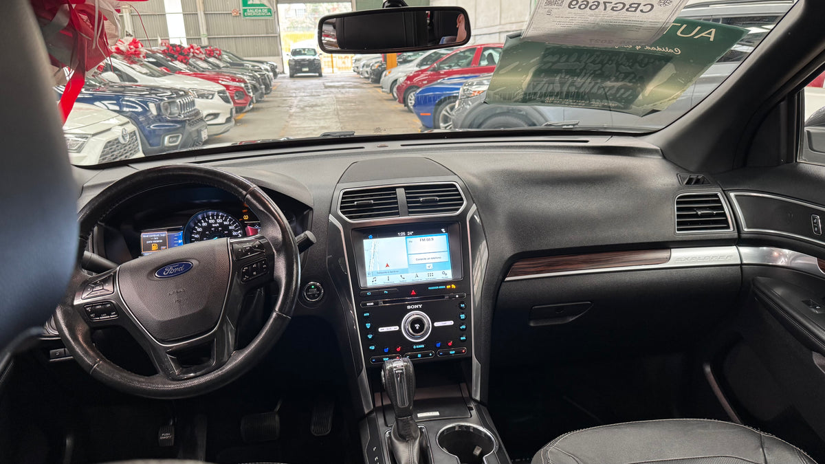 2018 - Ford Explorer Limited SUV TA