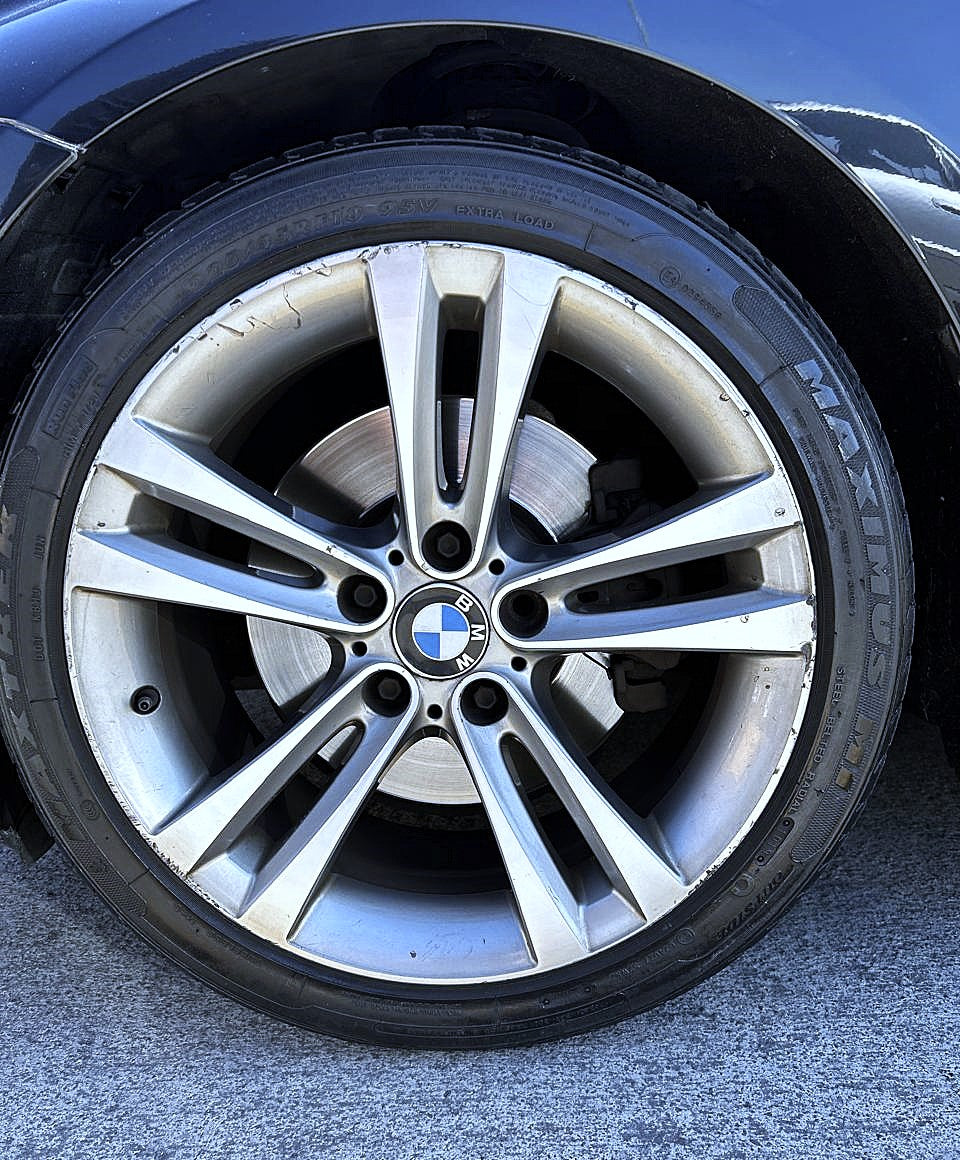 BMW 328iA Sport Line - 2013