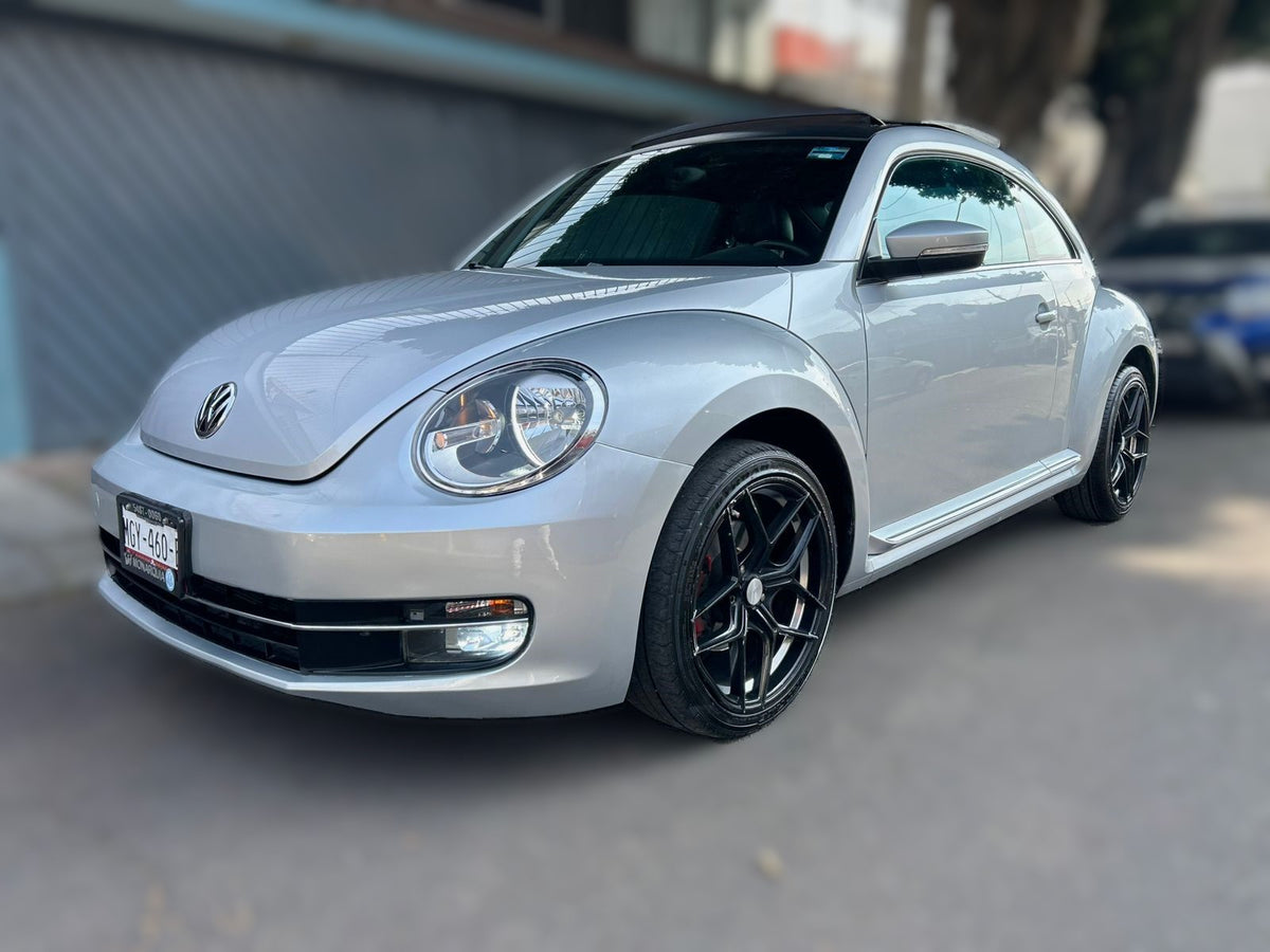 Volkswagen Beetle - 2016