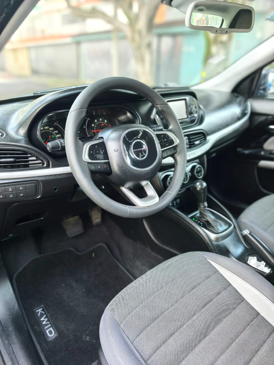 Dodge Neon 1.6 SXT - 2018