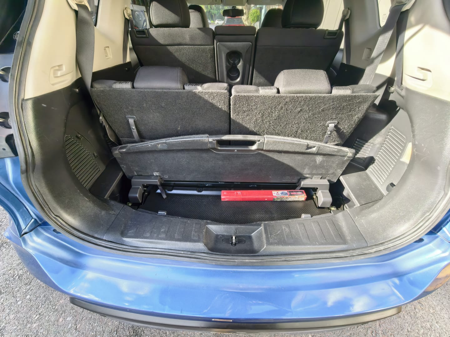 Nissan Xtrail Sense 3 Row - 209