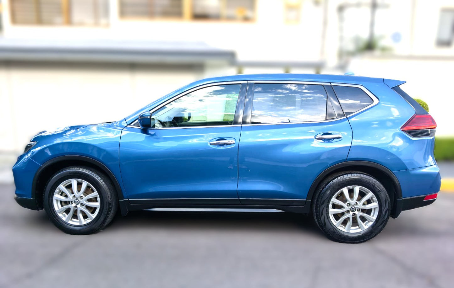 Nissan Xtrail Sense 3 Row - 209