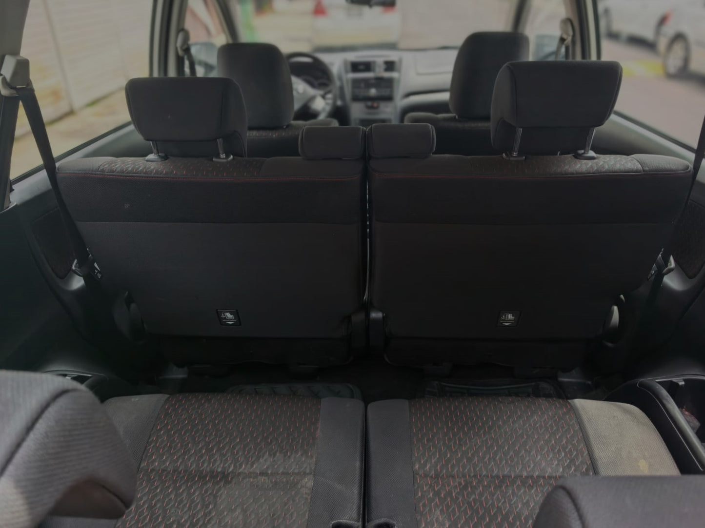 Toyota Avanza LE - 2021