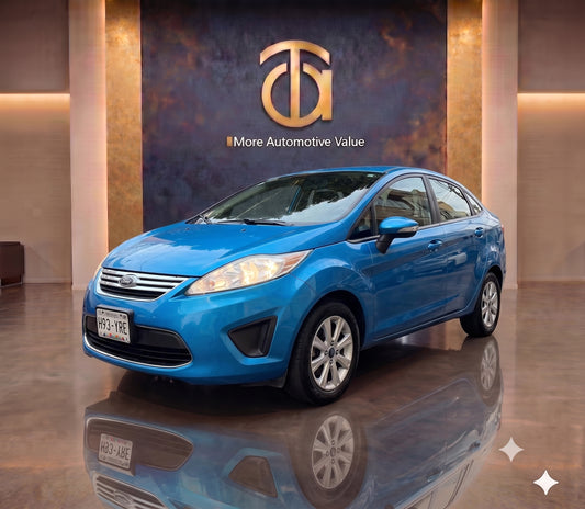 2013 –  Ford Fiesta SE Sedán TA