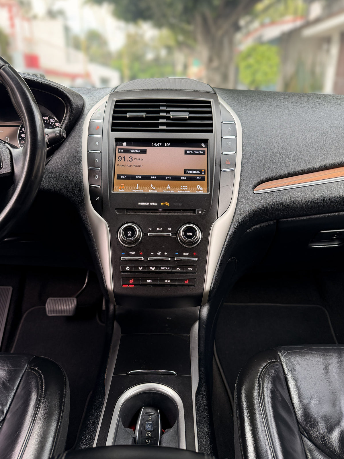 2019 – Lincoln MKC Select SUV TA