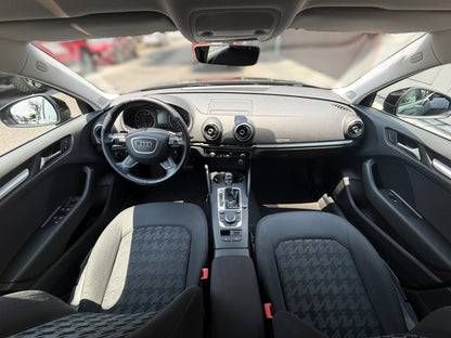 AUDI A3 AMBIENTE - 2016