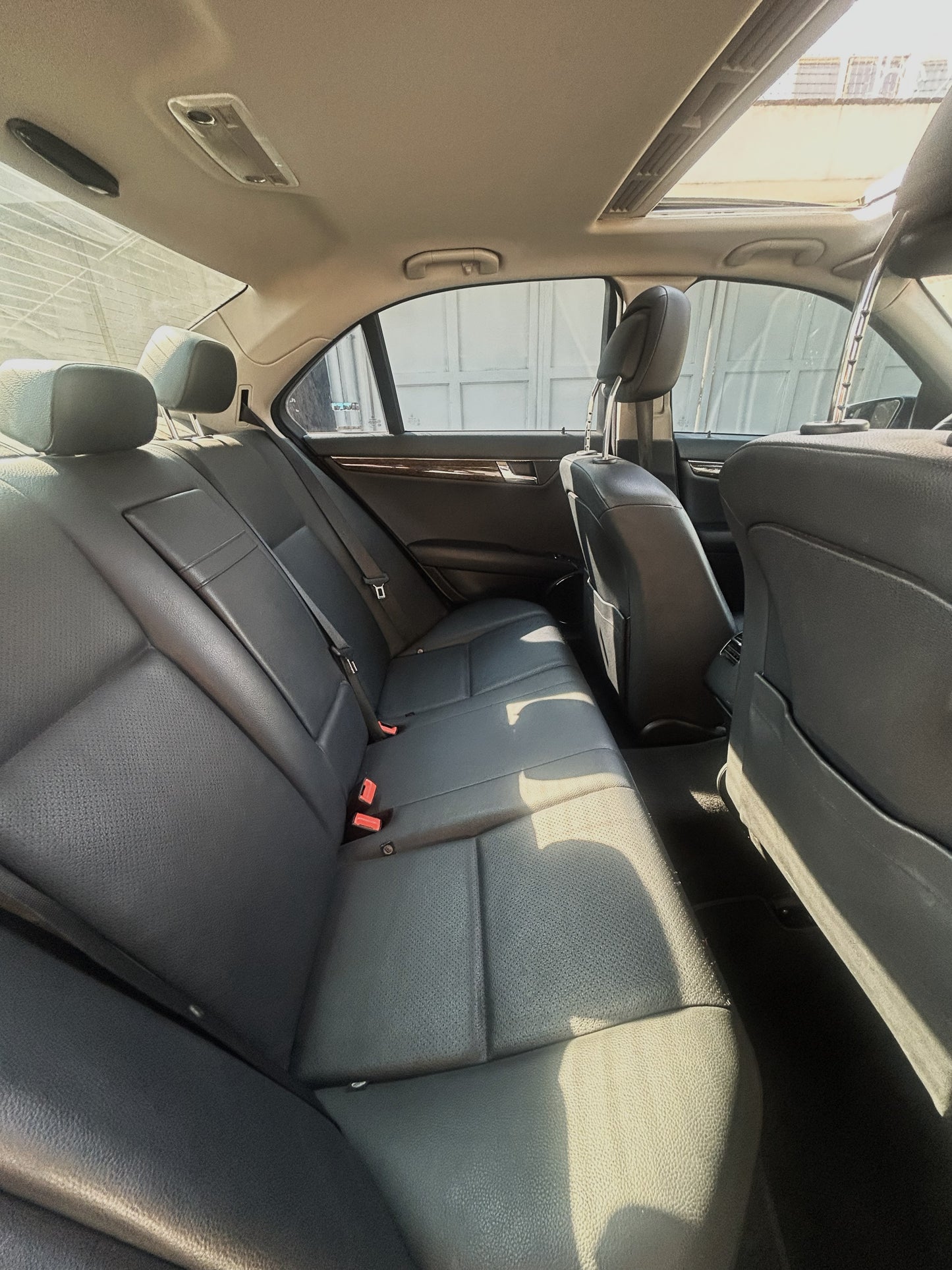 Mercedes-Benz C300 Elegance - 2010