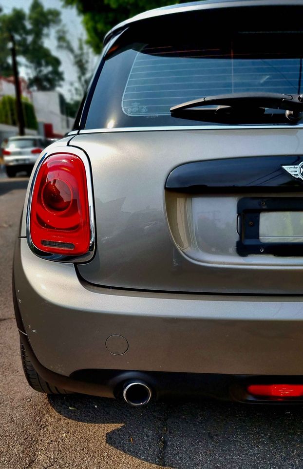 2018 MINI Cooper