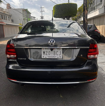 VW Vento Comfortline TM -2020