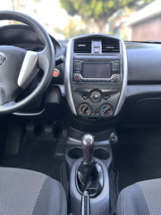 Nissan Versa Advance MT - 2019