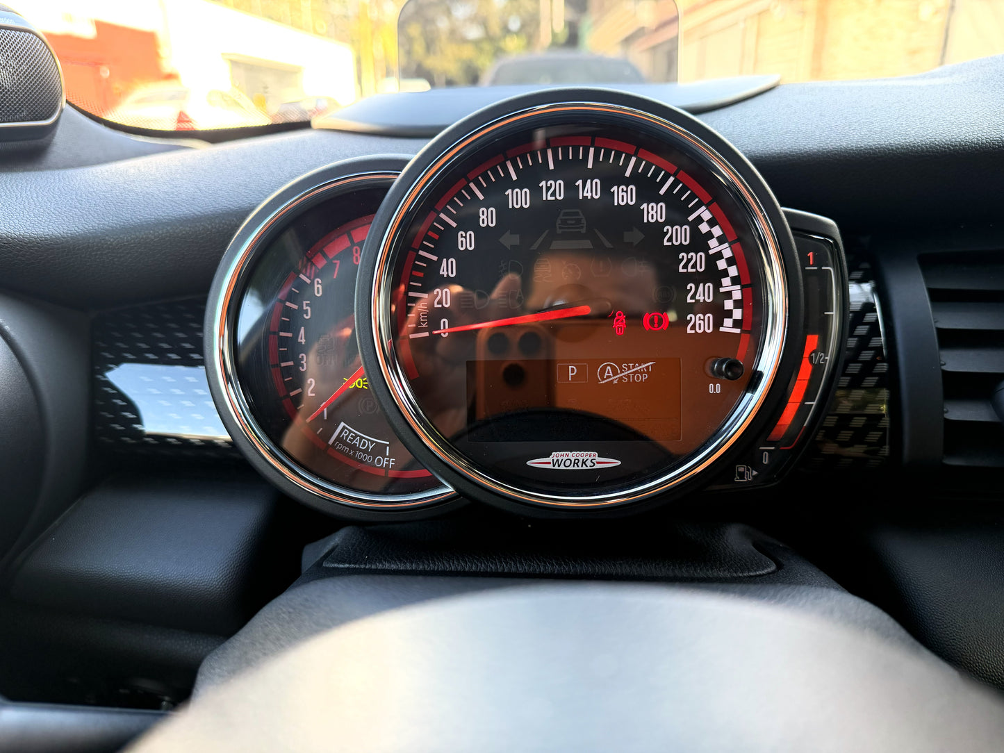 Mini Cooper JCW HOT CHILLI- 2019