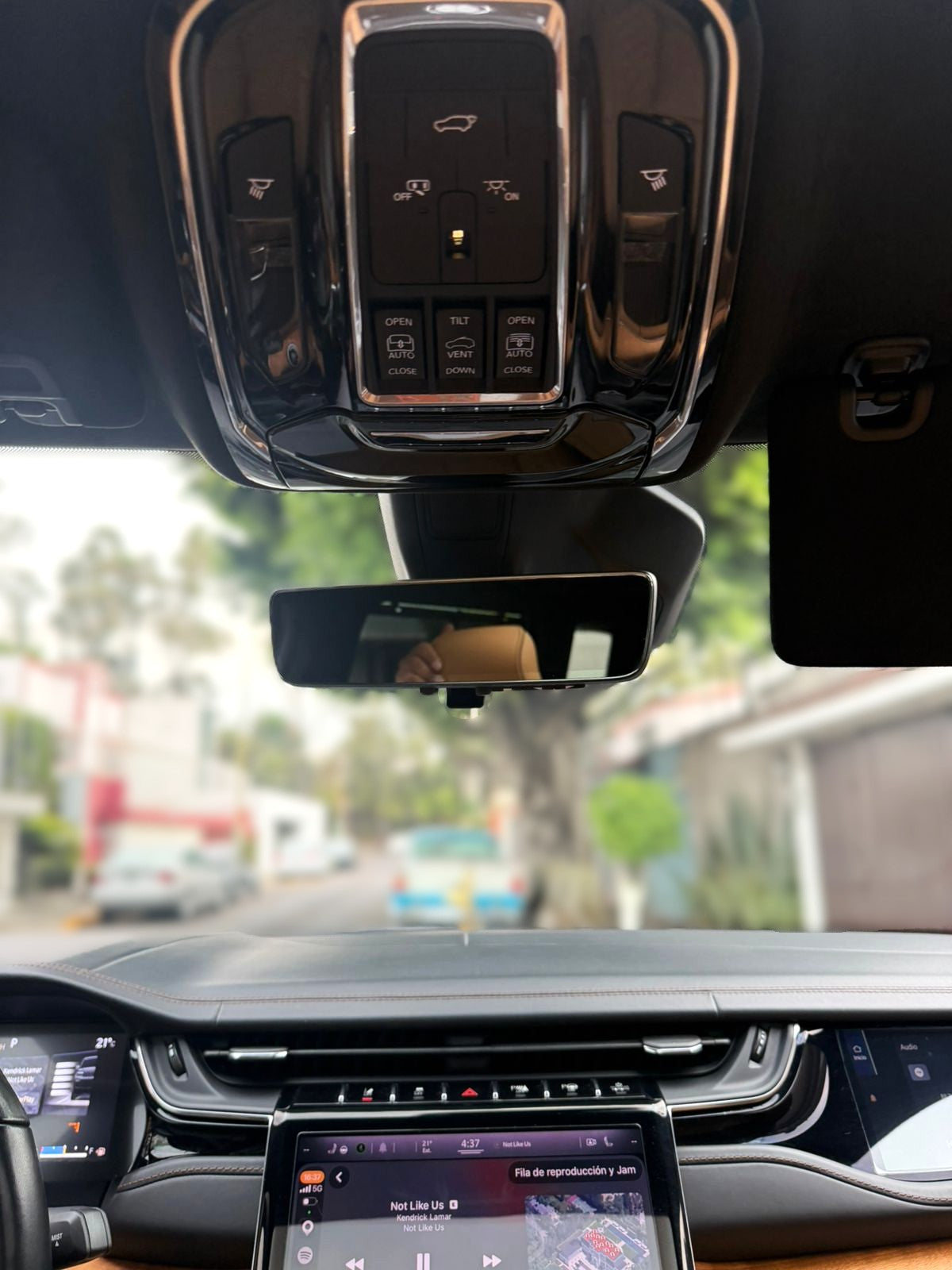 Jeep Grand Cherokee Summit L - 2023