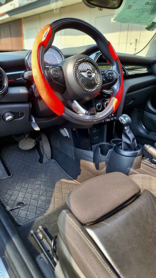 2018 MINI Cooper
