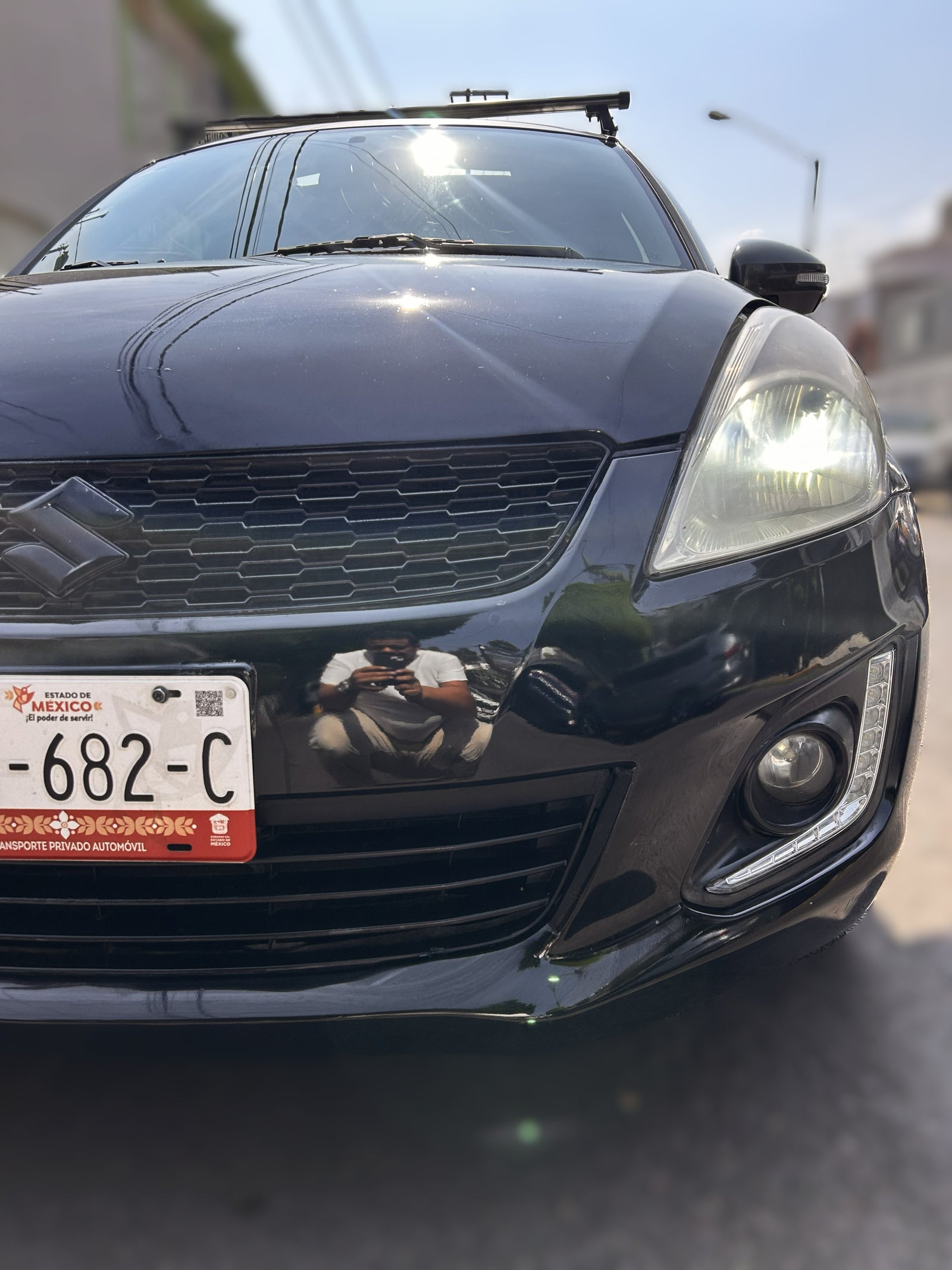 SUZUKI SWIFT GLX - 2015