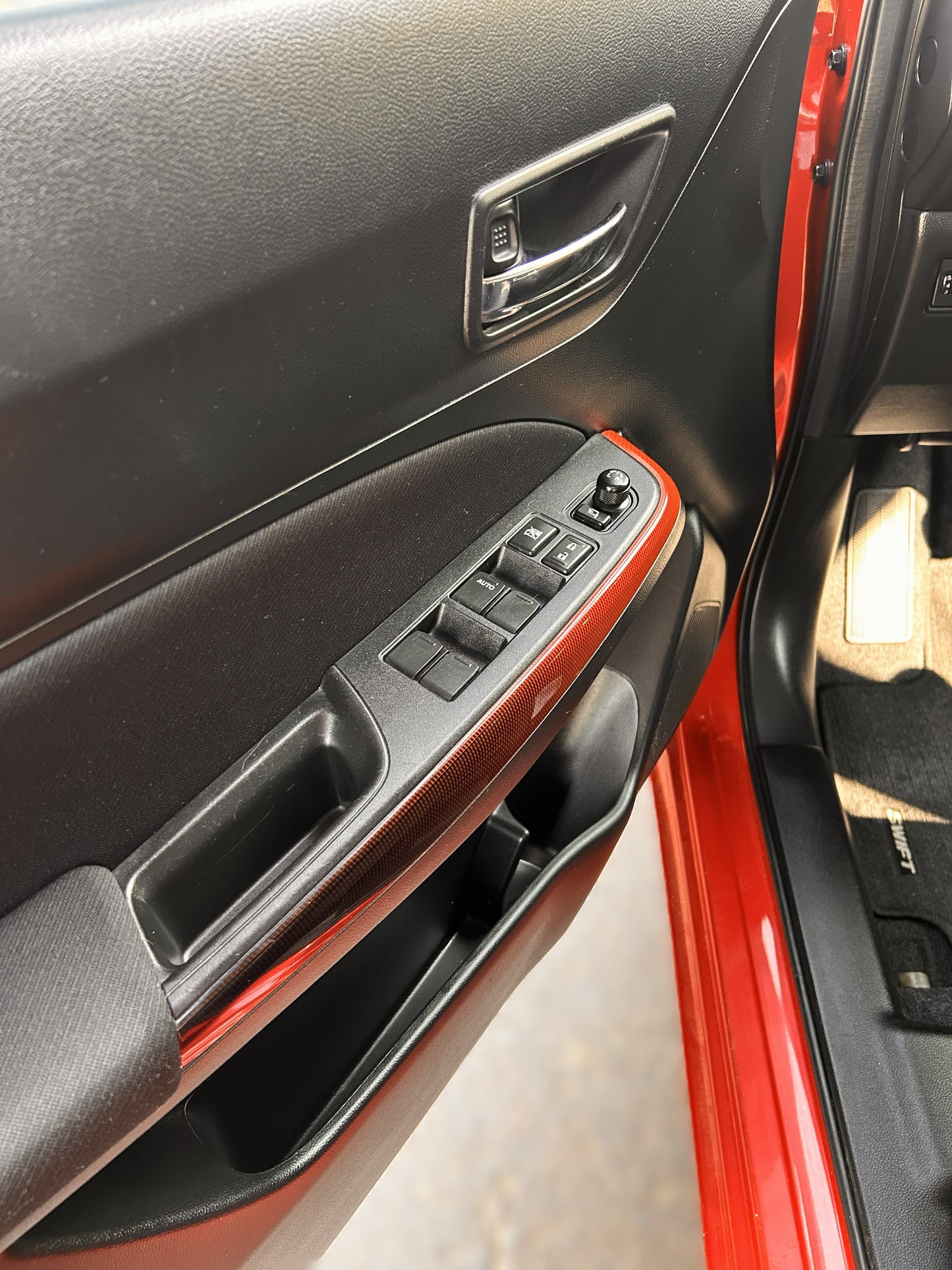 Suzuki Swift GLX Boosterjet - 2018