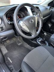 Nissan Versa Advance MT - 2019