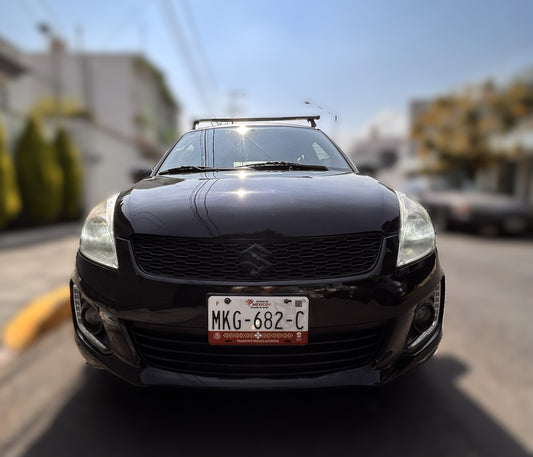 SUZUKI SWIFT GLX - 2015