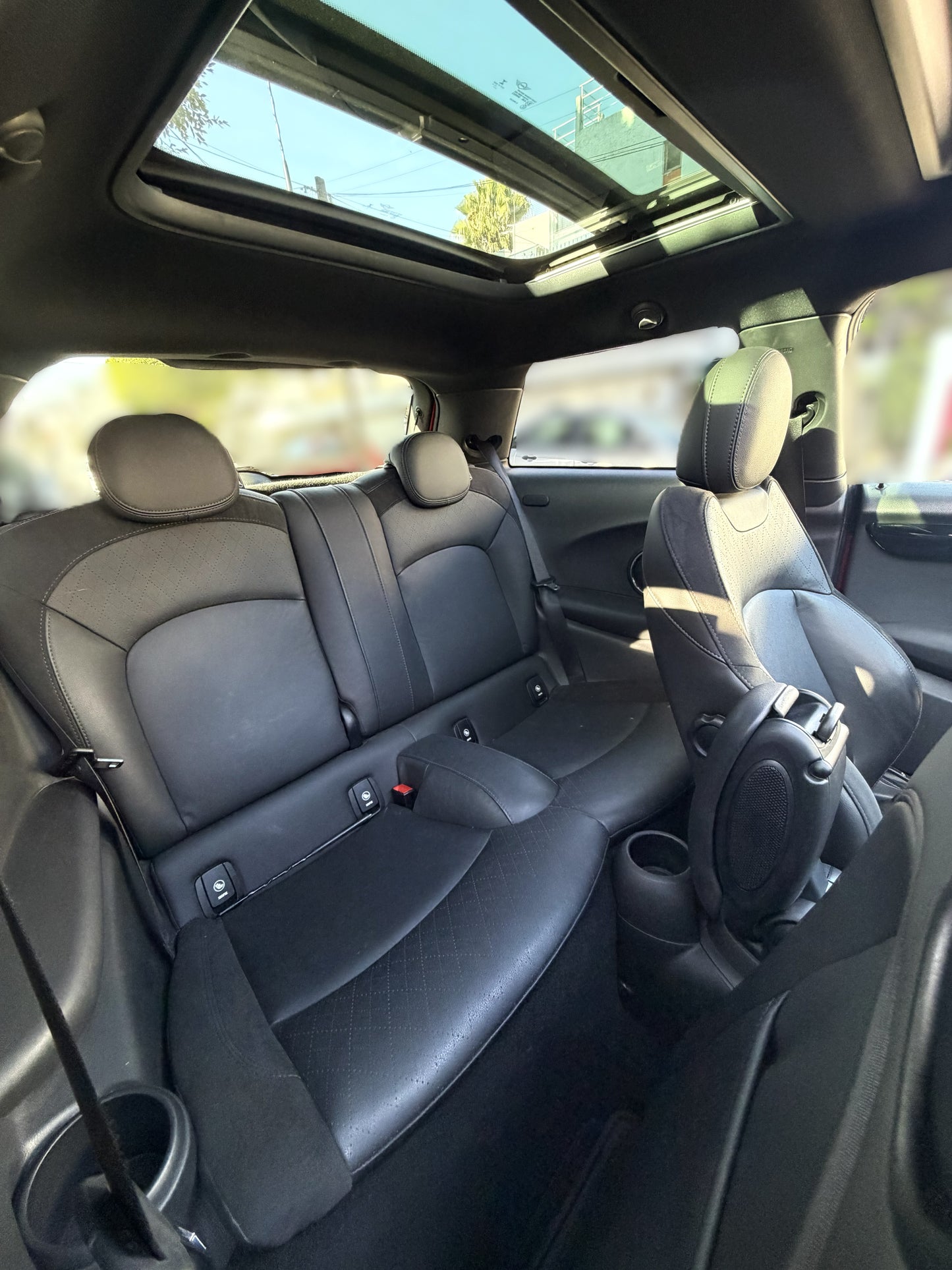 Mini Cooper JCW HOT CHILLI- 2019