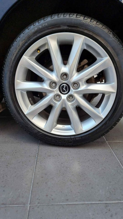 2018 Mazda 3 Hatchback S