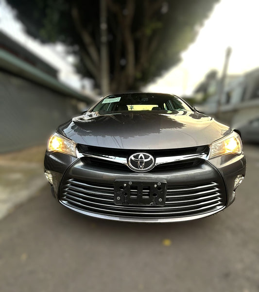Toyota Camry XLE - 2015