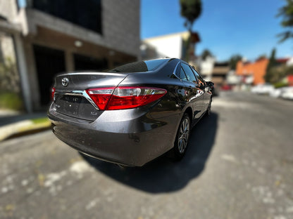 Toyota Camry XLE - 2015