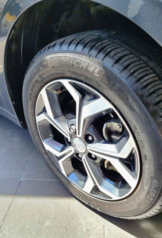 2020 Kia Forte EX