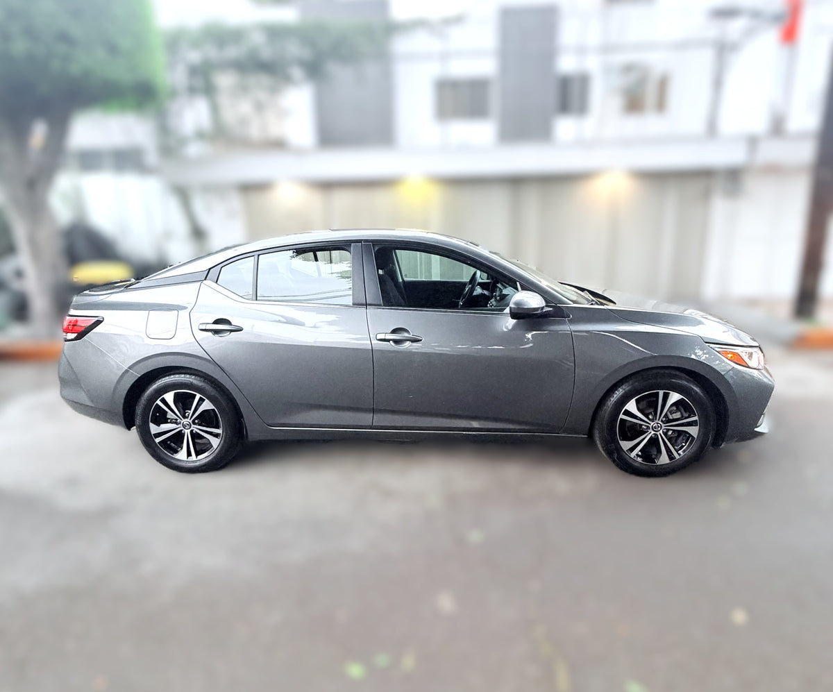 2023 - Nissan Sentra Sense Sedán TA