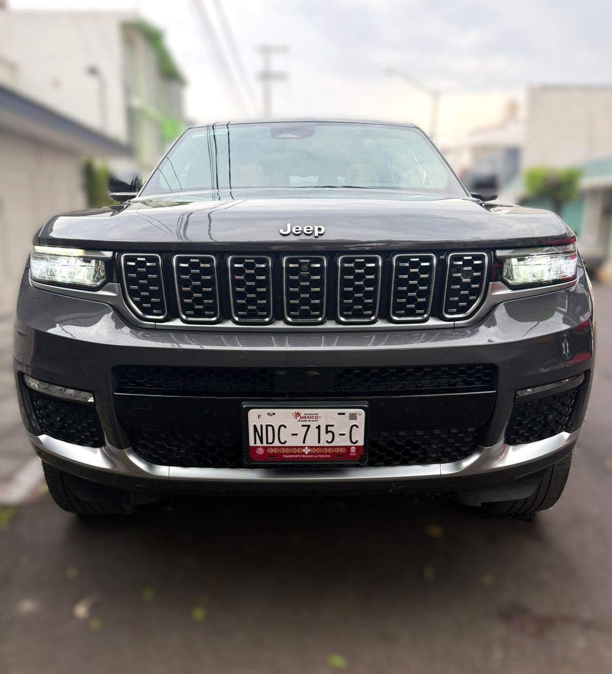 Jeep Grand Cherokee Summit L - 2023