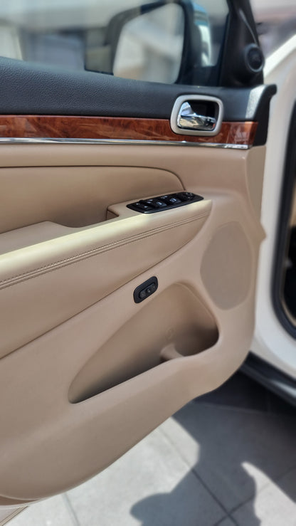 Jeep Grand Cherokee Limited HEMI V8