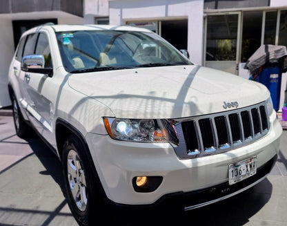 Jeep Grand Cherokee Limited HEMI V8