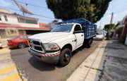 2011 – RAM 4000 Cab P Con Estacas Camión Ligero MA