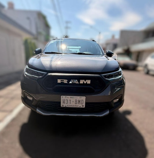 Dodge RAM 700 Longhorn - 2023