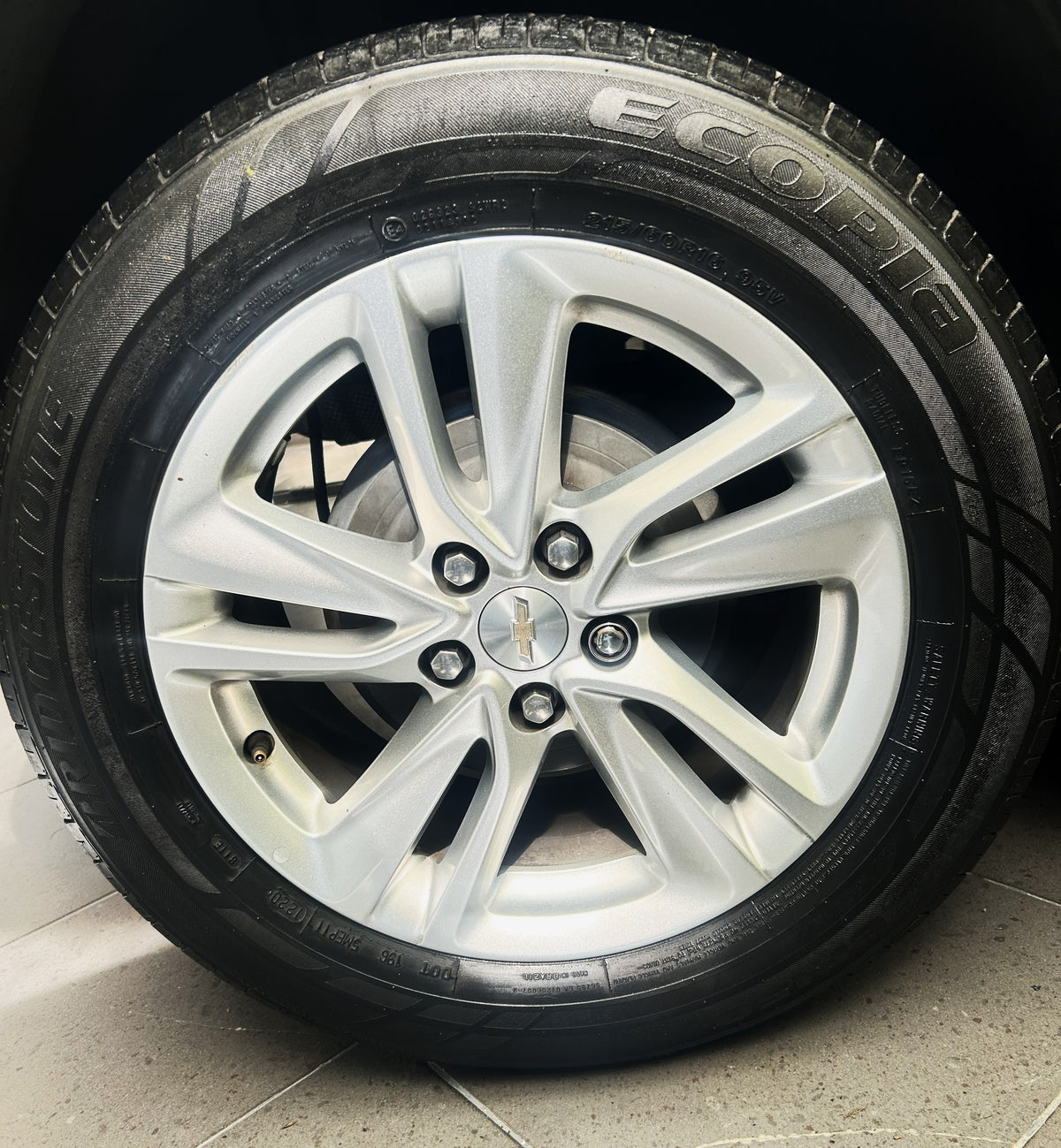Chevrolet Tracker lS TM Turbo - 2021