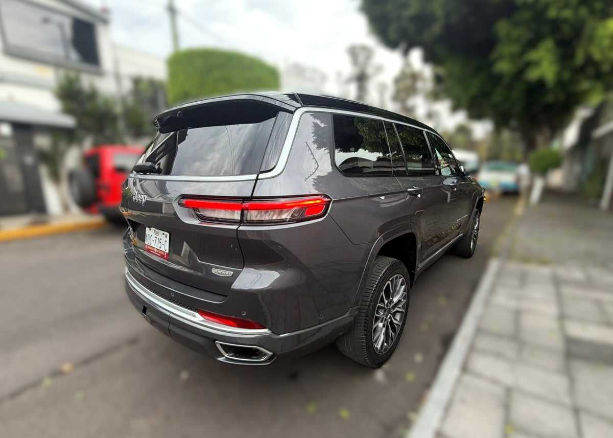 Jeep Grand Cherokee Summit L - 2023
