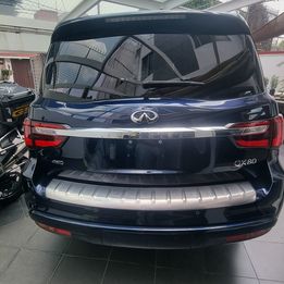Infiniti QX80 Luxury 2021