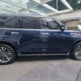 Infiniti QX80 Luxury 2021