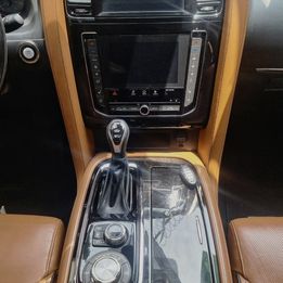 Infiniti QX80 Luxury 2021