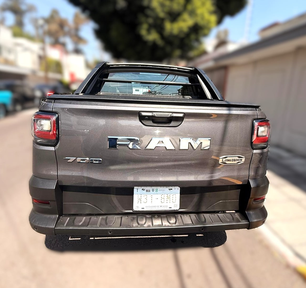 Dodge RAM 700 Longhorn - 2023