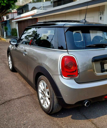 2018 MINI Cooper